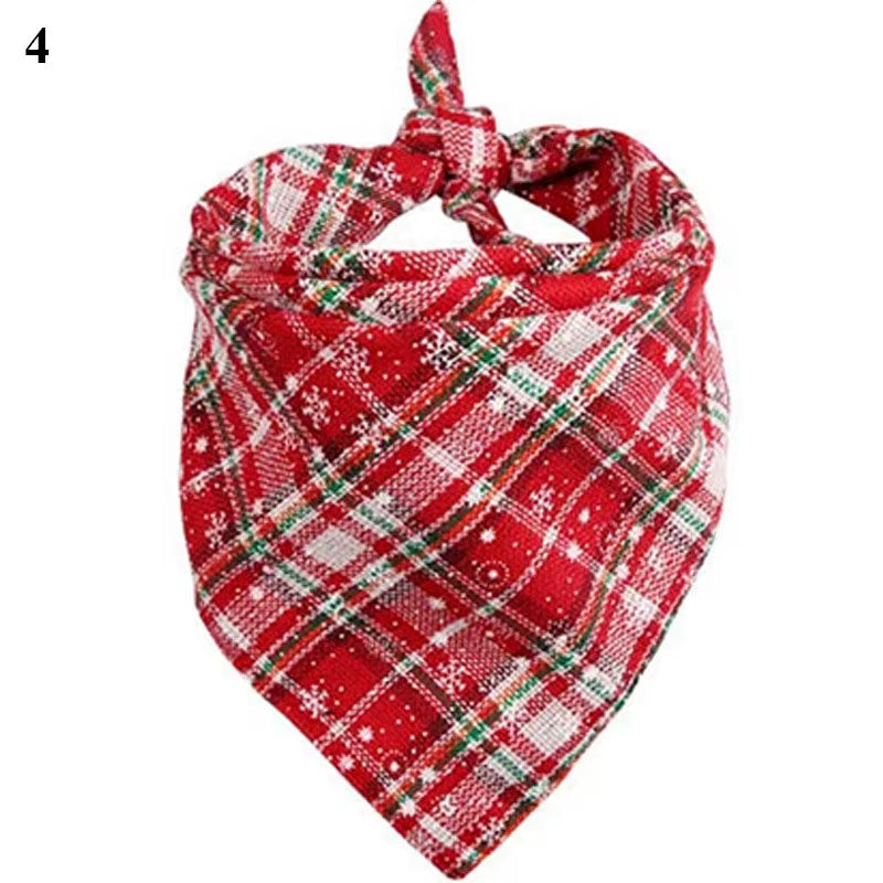 Christmas Red Plaid Dog Bandanas Large Pet Scarf Pet Bandana for Dog Cotton Washable Collar Cat Dog Scarf Large Dog Accessories